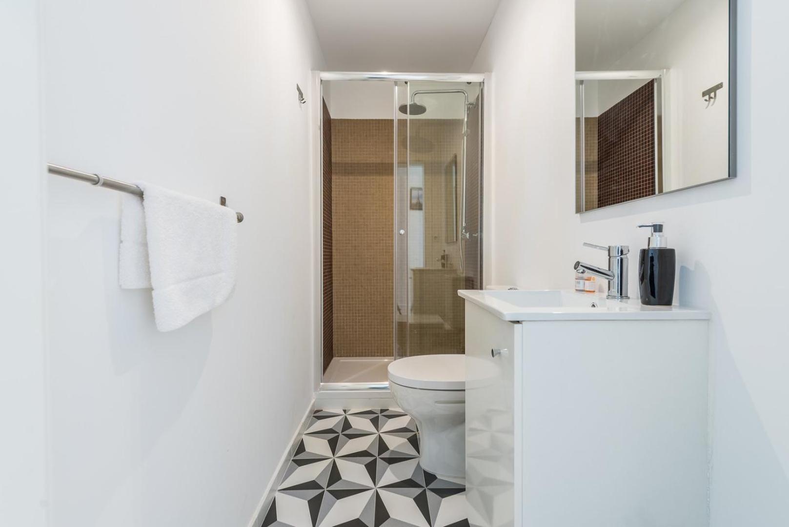 Guestready - Quaint Comfort Near Clerigos Tower ปอร์โต ภายนอก รูปภาพ